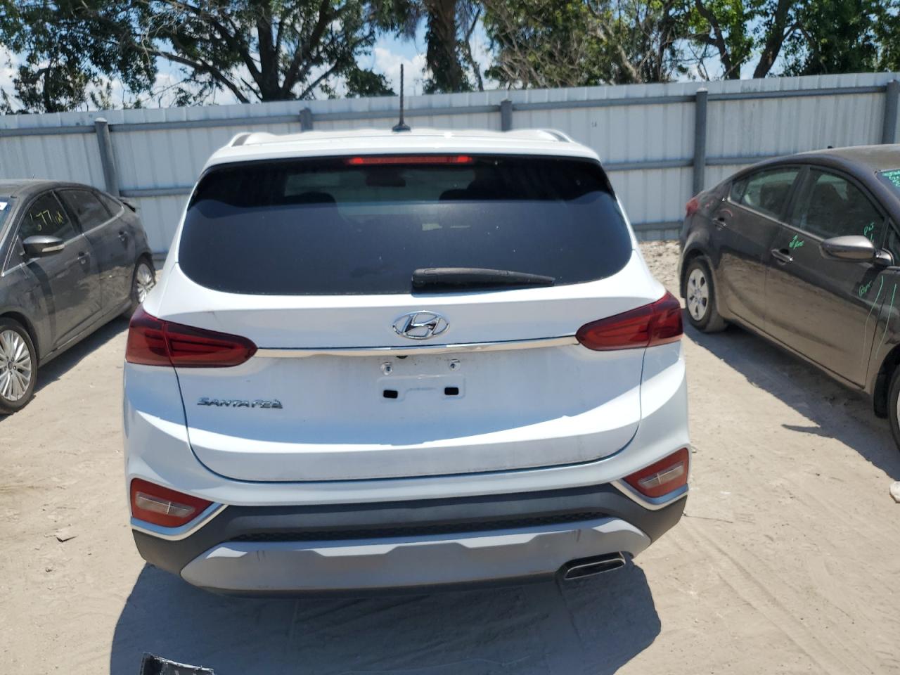 5NMS23AD8KH037709 2019 Hyundai Santa Fe Se