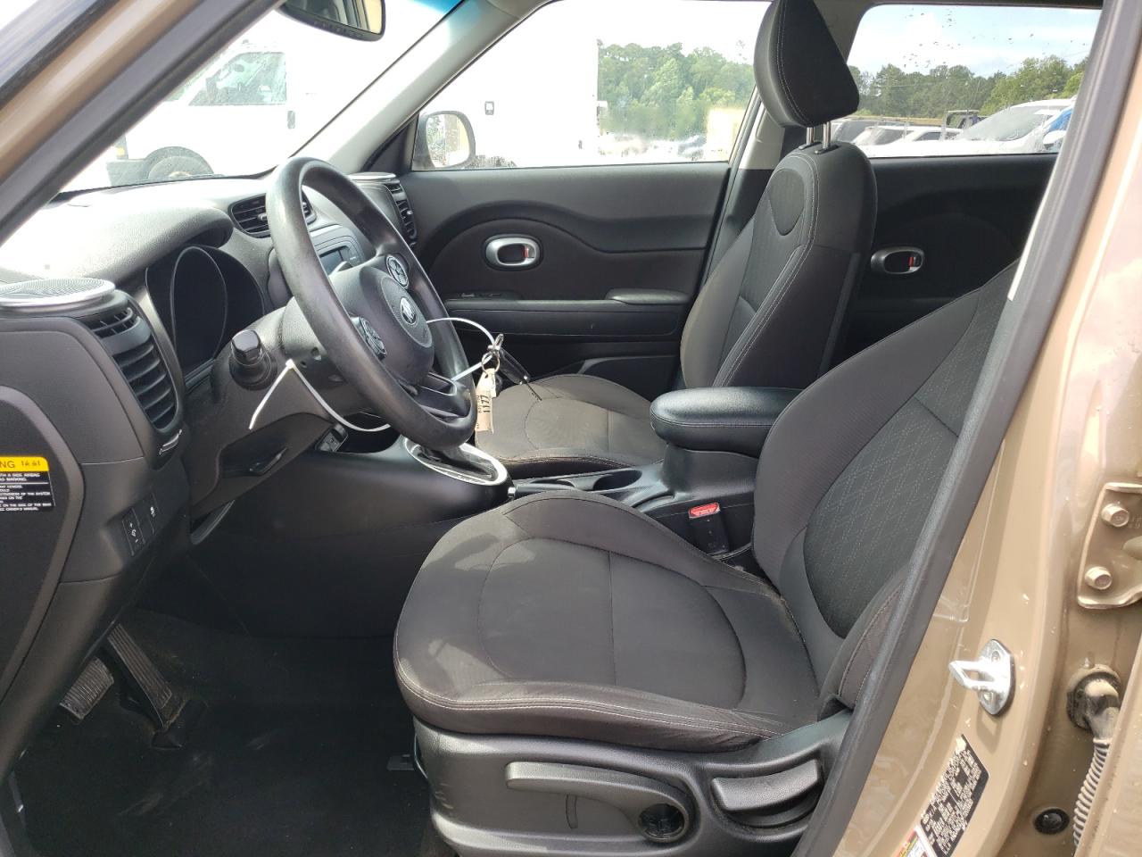 KNDJN2A23F7205930 2015 Kia Soul