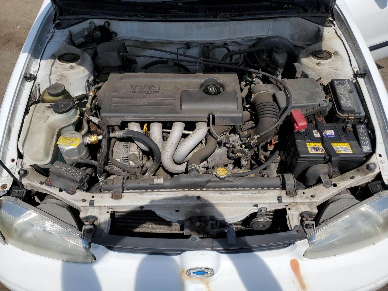 1Y1SK5283YZ425122 2000 Chevrolet Geo Prizm Base