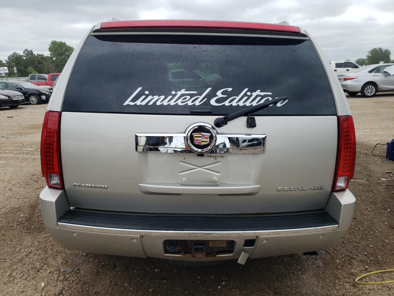 1GYFK63858R122461 2008 Cadillac Escalade Luxury