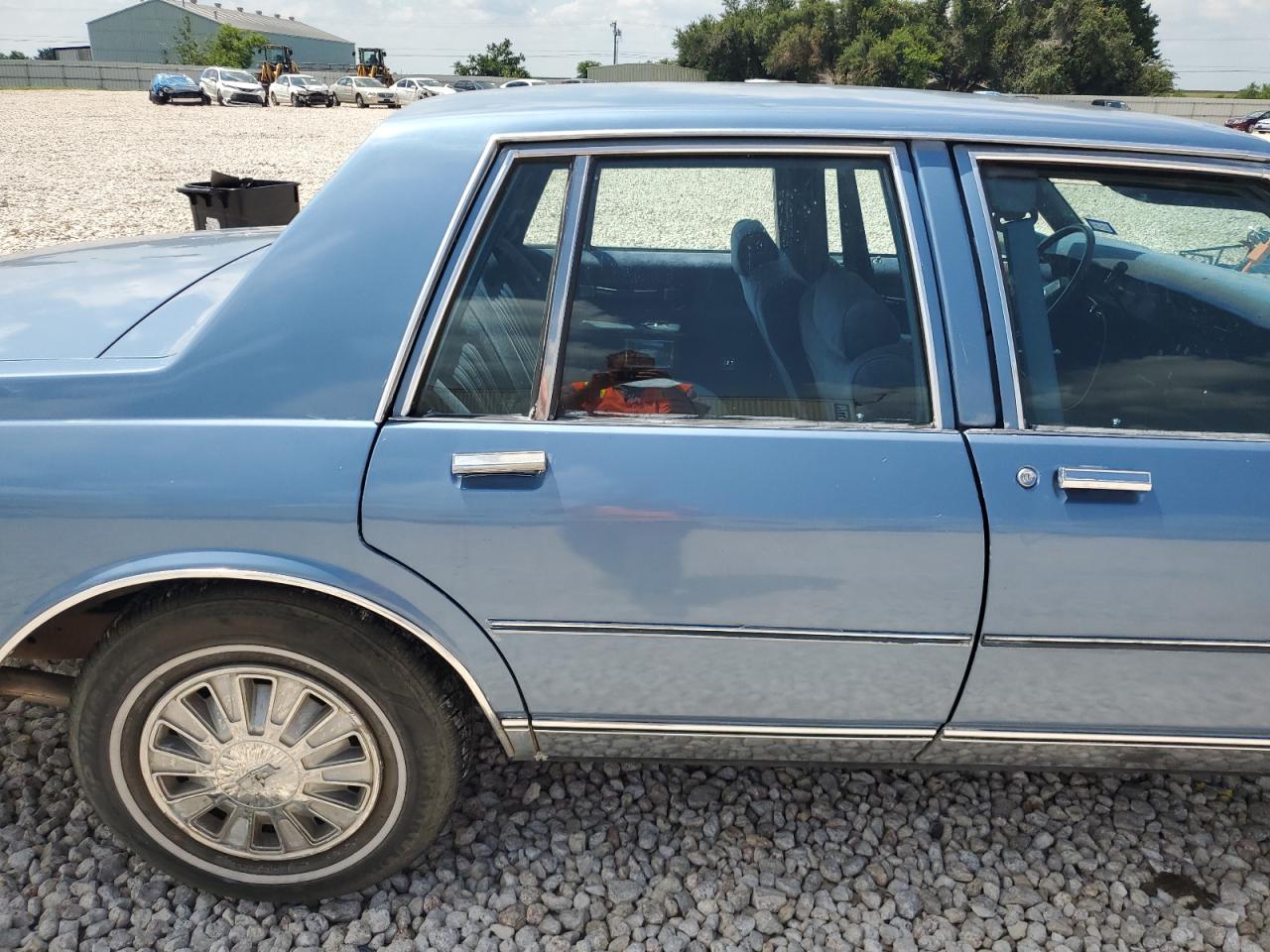 1G1BN54E6LA153017 1990 Chevrolet Caprice Classic