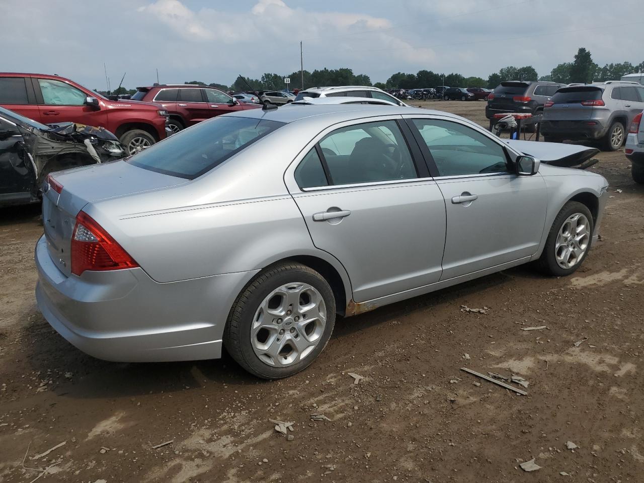 3FAHP0HG2AR355064 2010 Ford Fusion Se