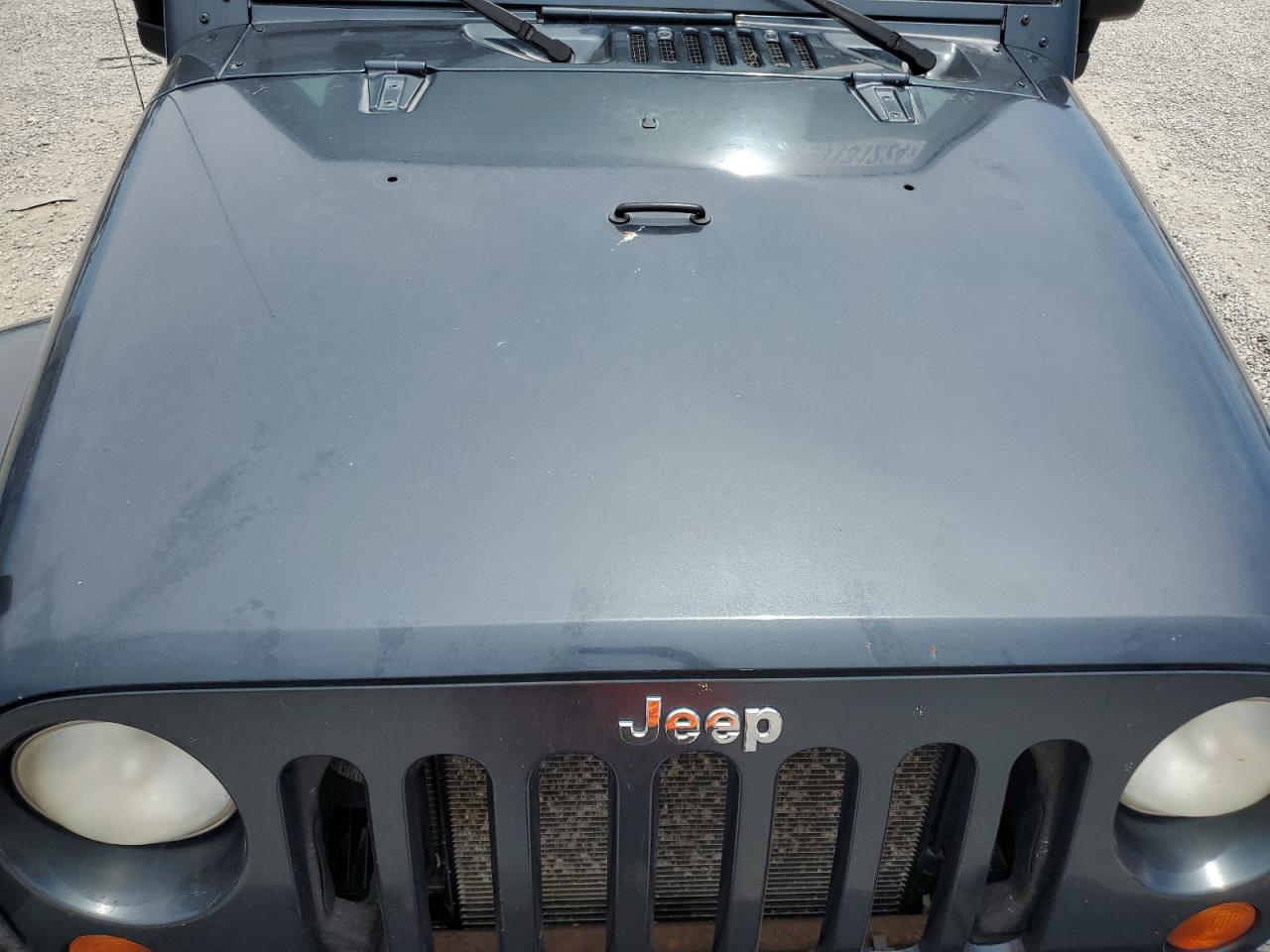 1J8GA59157L218392 2007 Jeep Wrangler Sahara