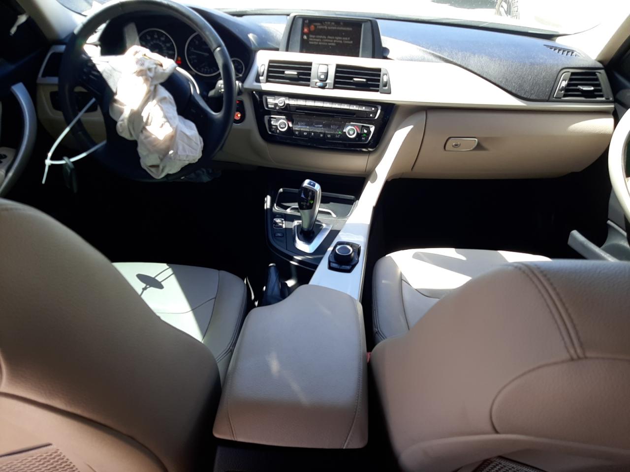 WBA8E1G58HNU13016 2017 BMW 320 I