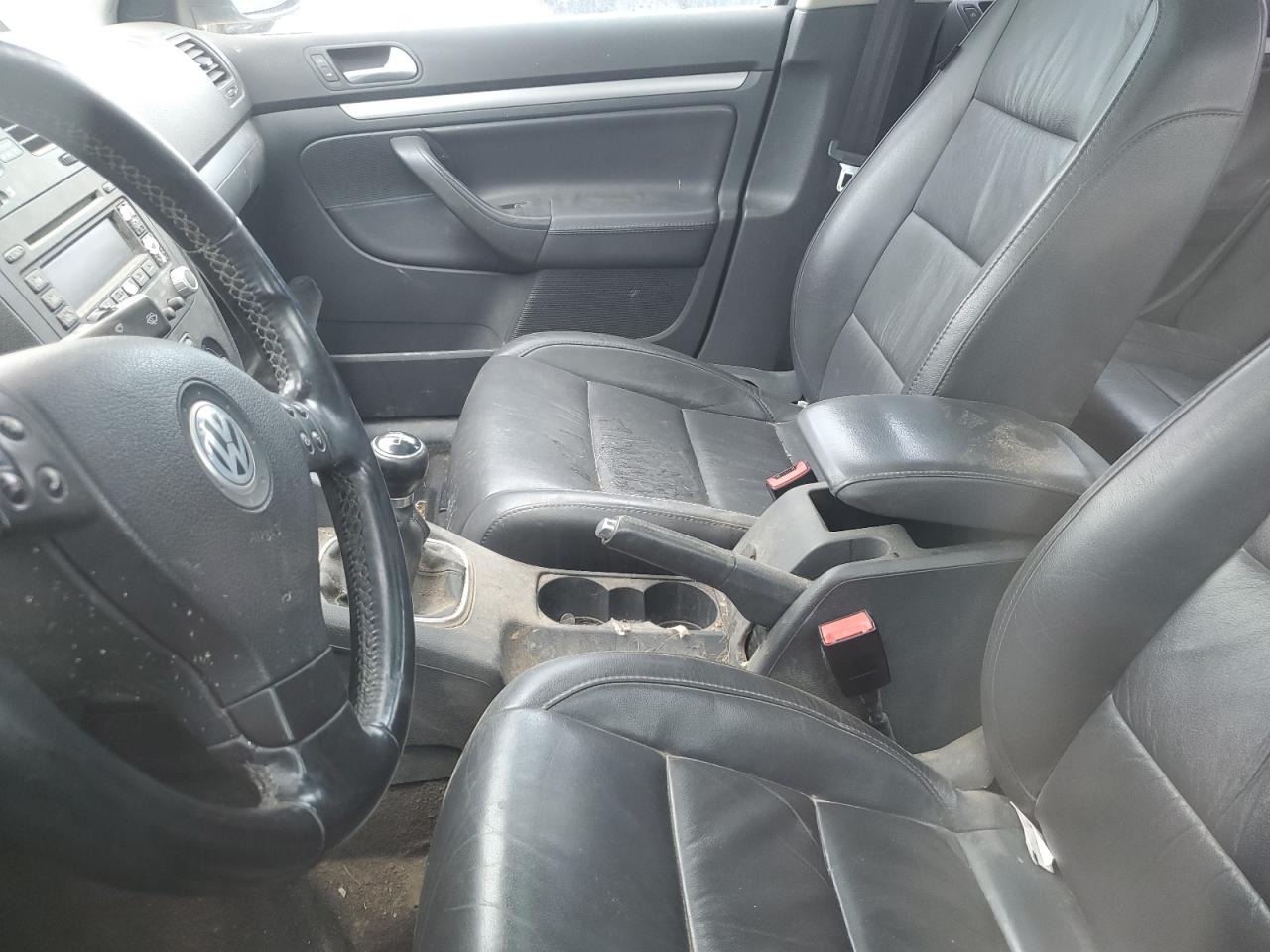 3VWNF71KX6M682398 2006 Volkswagen Jetta 2.5L Premium