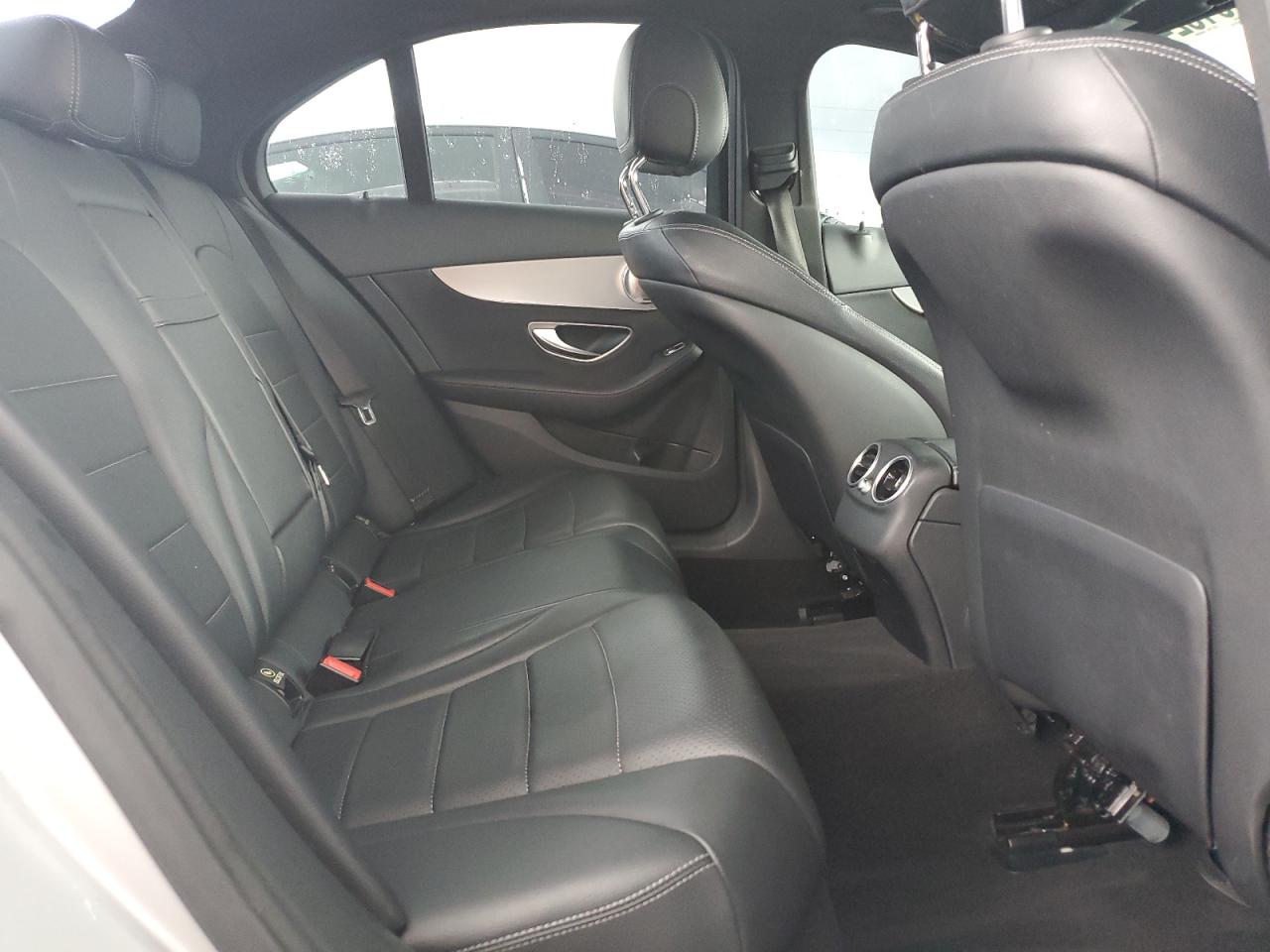 55SWF4JB4JU238242 2018 Mercedes-Benz C 300