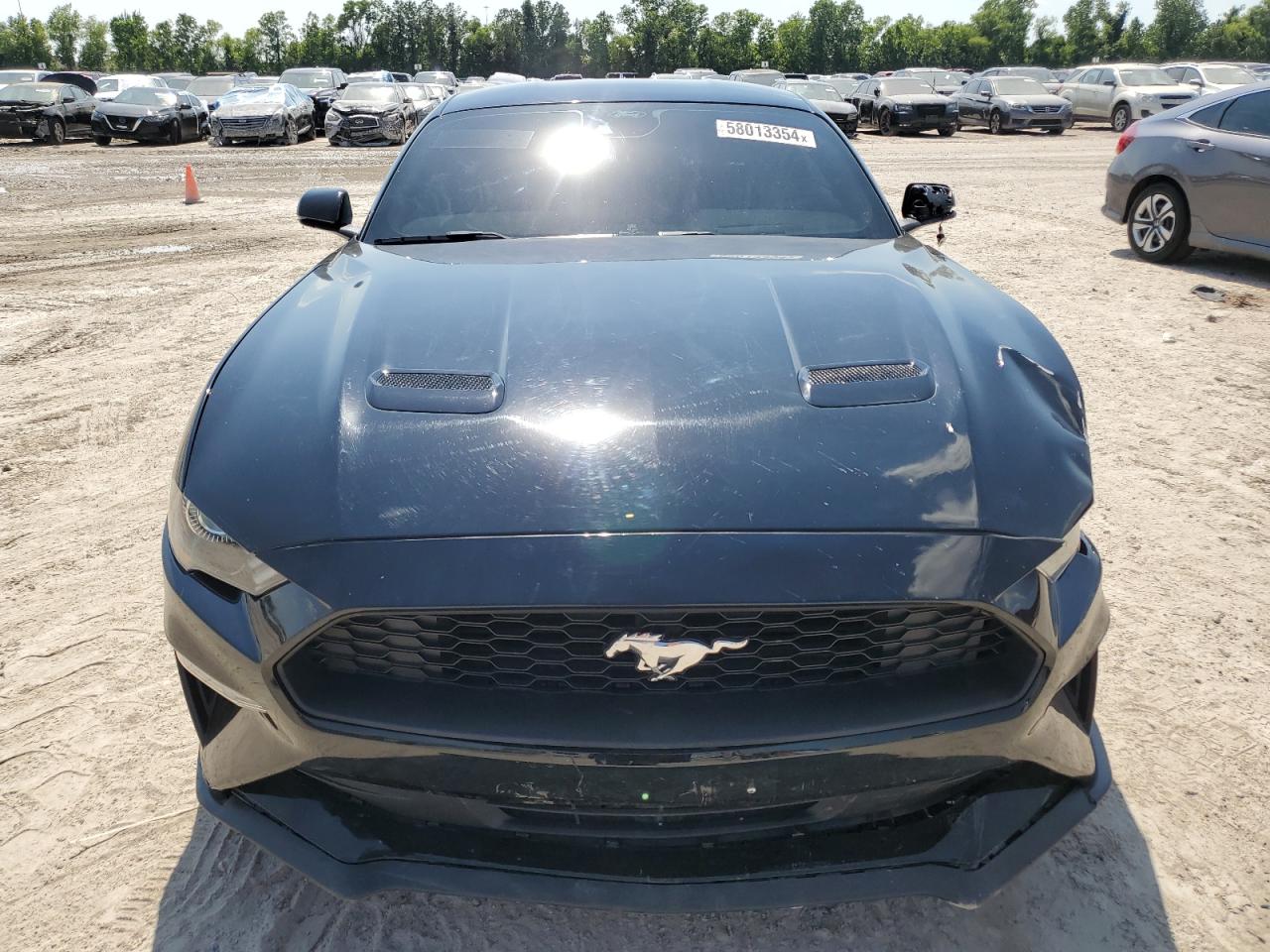 2022 Ford Mustang vin: 1FA6P8TH8N5107058