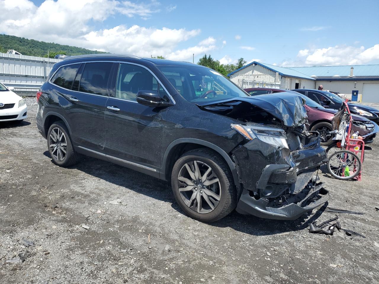 2021 Honda Pilot Touring vin: 5FNYF6H93MB019284