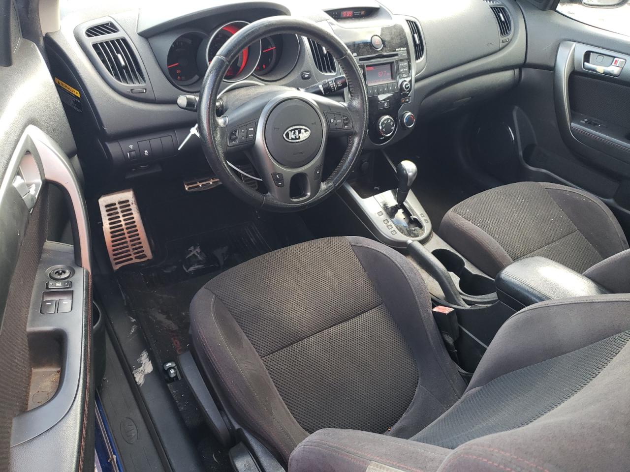 KNAFW6A35A5302695 2010 Kia Forte Sx