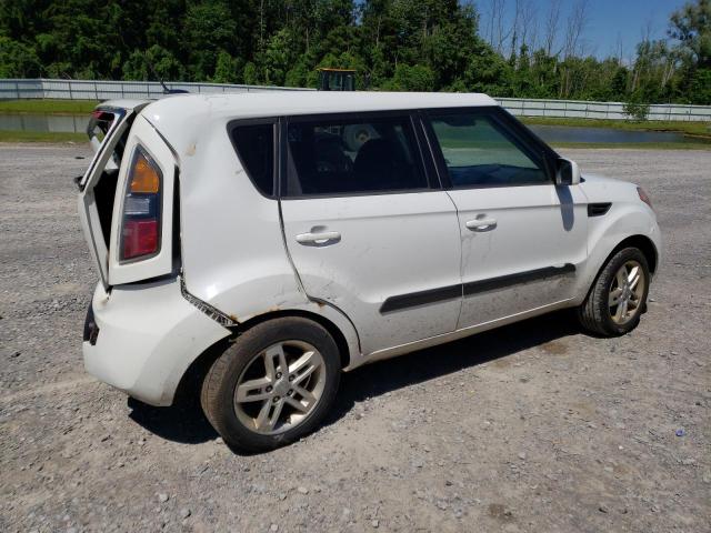 KIA SOUL + 2011 white  gas KNDJT2A23B7707563 photo #4