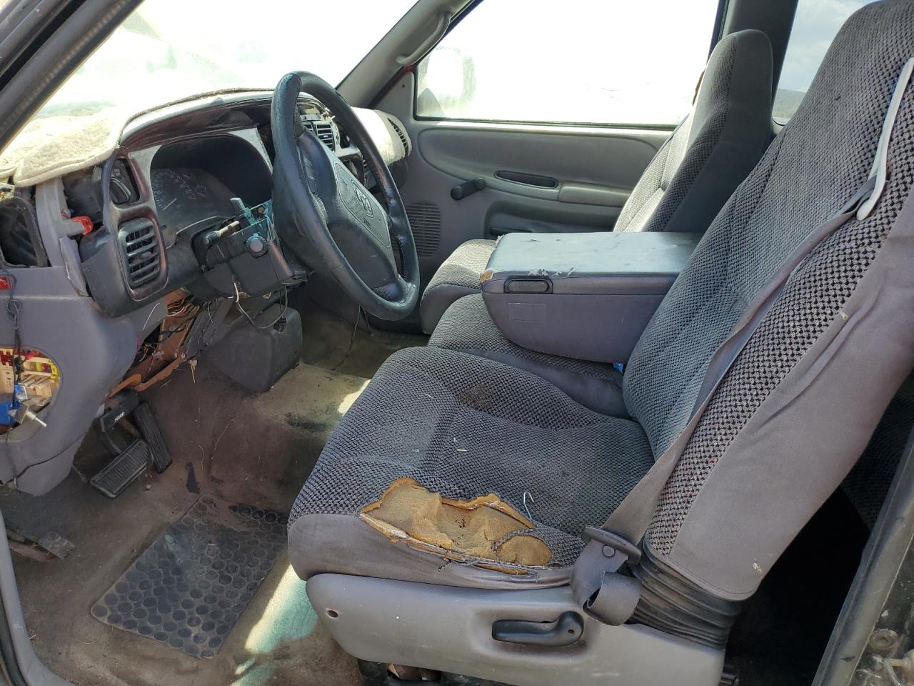 3B7HC13Y6XM596854 1999 Dodge Ram 1500