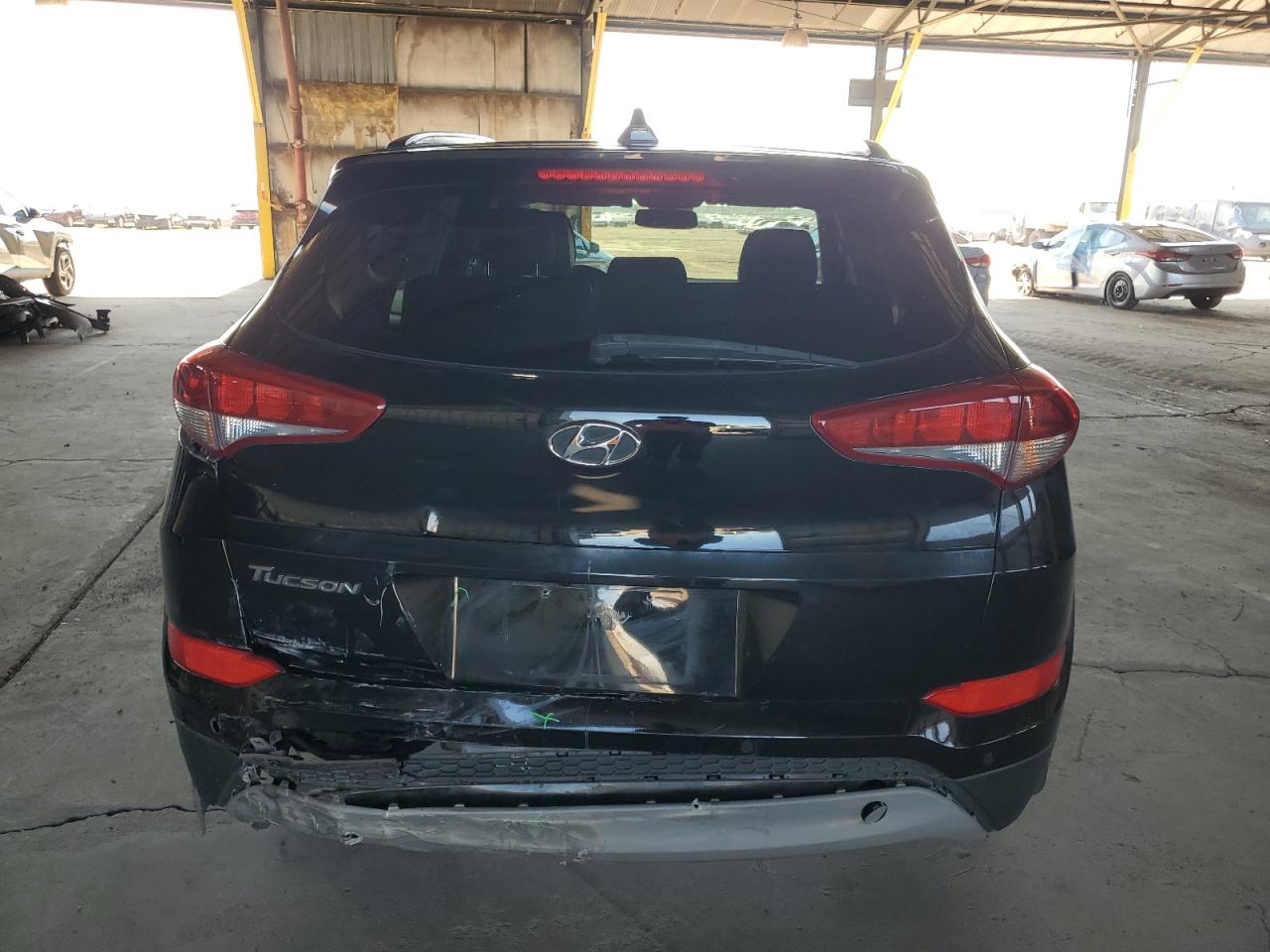 KM8J33A22JU787827 2018 Hyundai Tucson Value