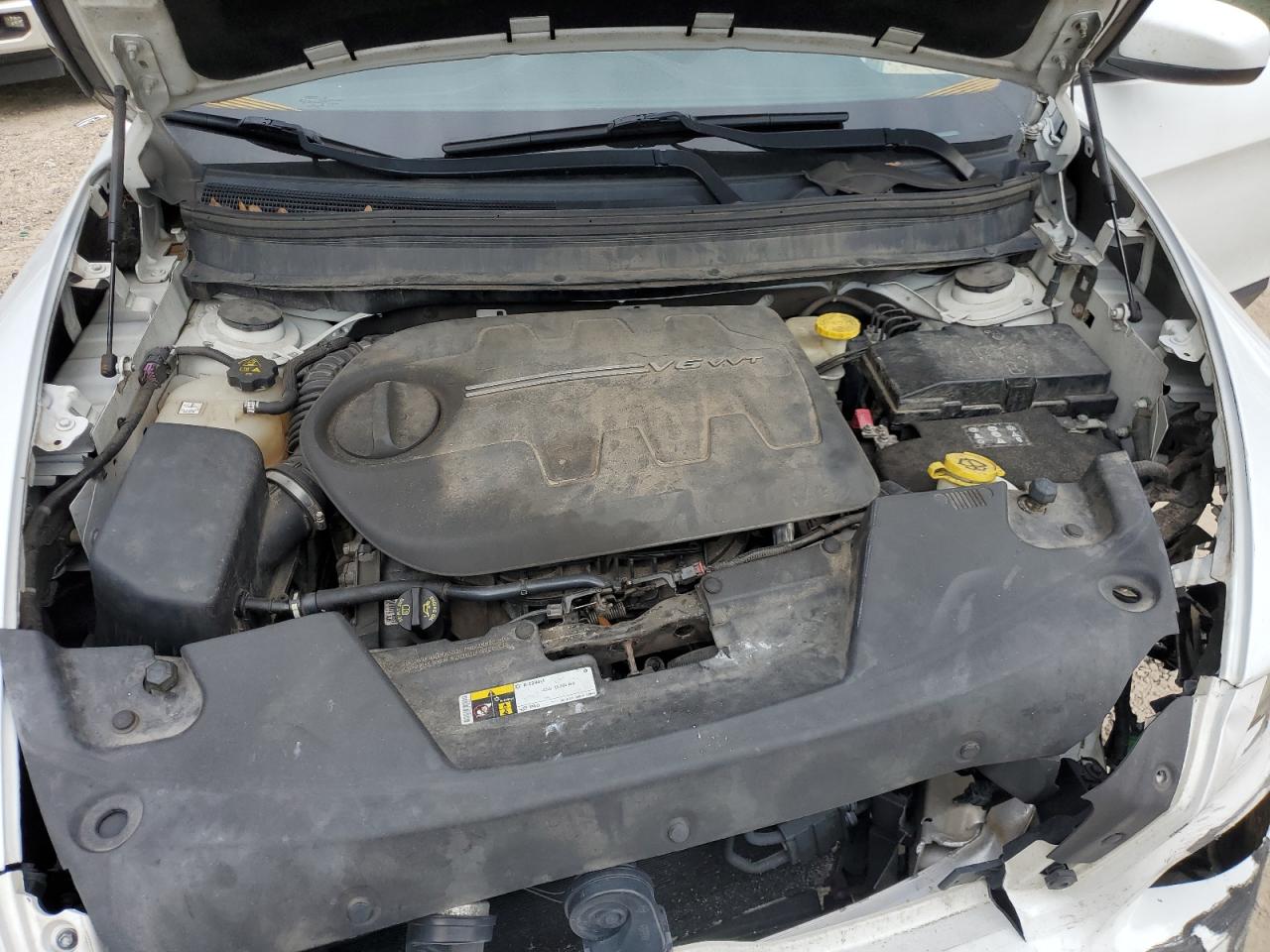 1C4PJMCS9GW148140 2016 Jeep Cherokee Latitude