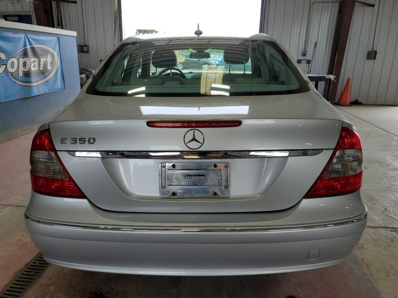 WDBUF56XX7B018178 2007 Mercedes-Benz E 350