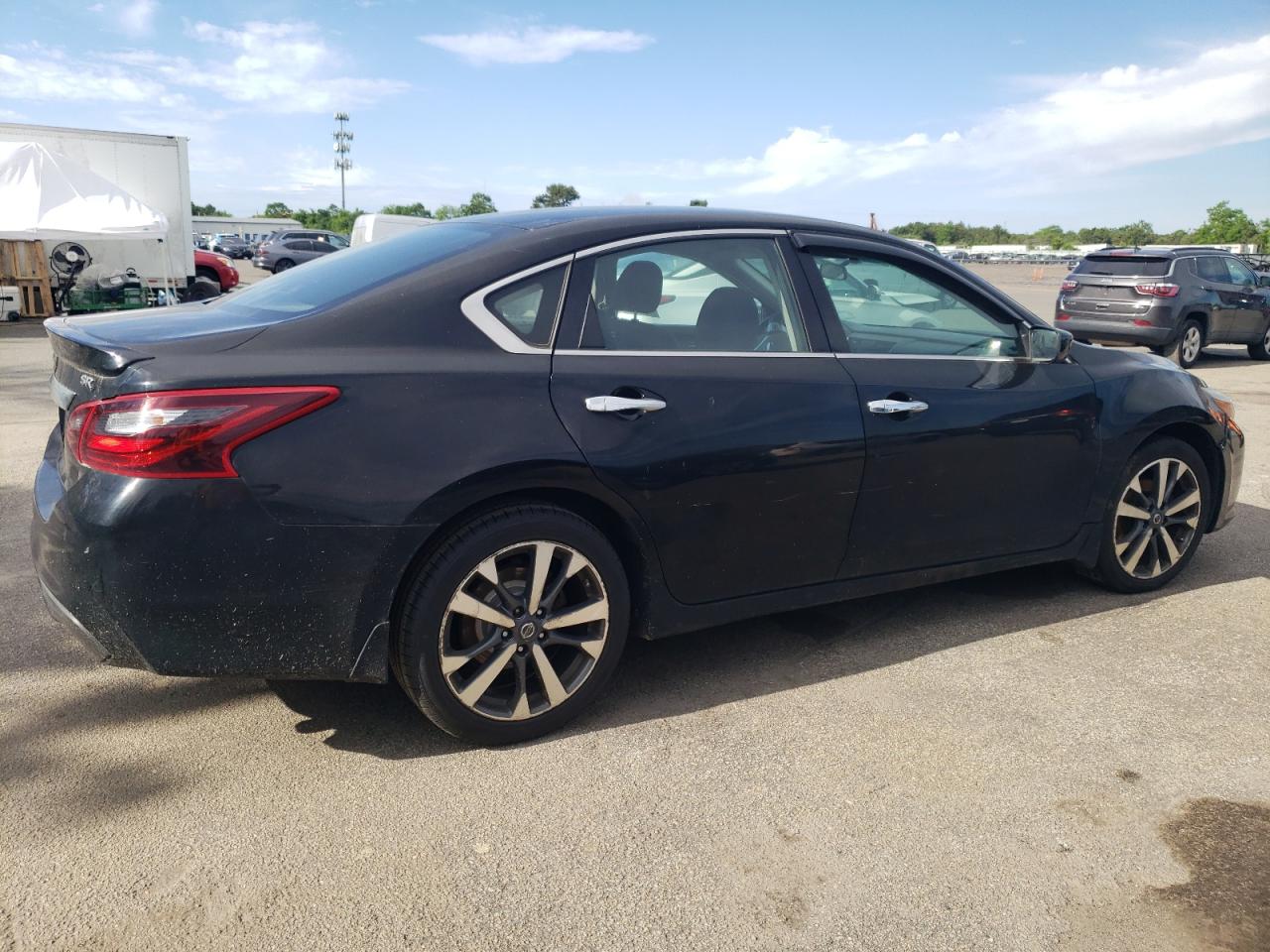 1N4AL3AP7HC136702 2017 Nissan Altima 2.5