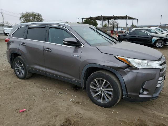 VIN 5TDJGRFH9KS065818 2019 Toyota Highlander, Hybrid no.4