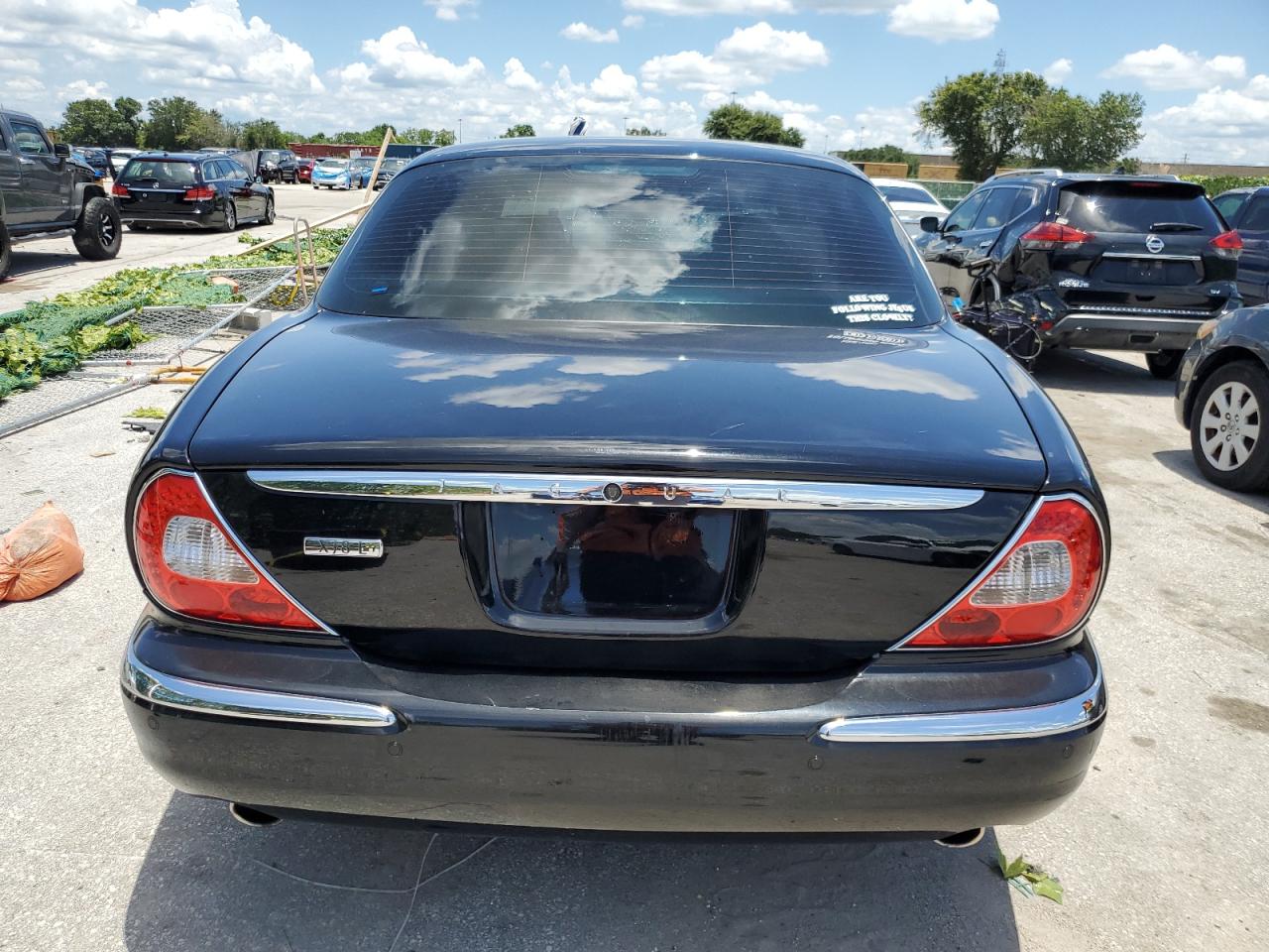 SAJWA79BX6SH11372 2006 Jaguar Xj8 L