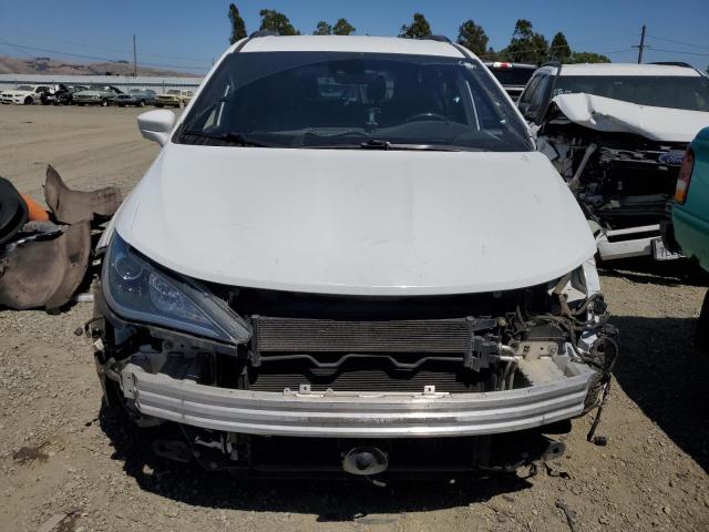 2019 Chrysler Pacifica Touring L VIN: 2C4RC1BG4KR588444 Lot: 57552024