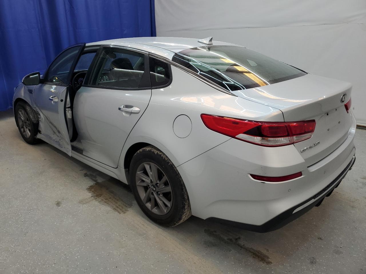 5XXGT4L38LG395616 2020 Kia Optima Lx