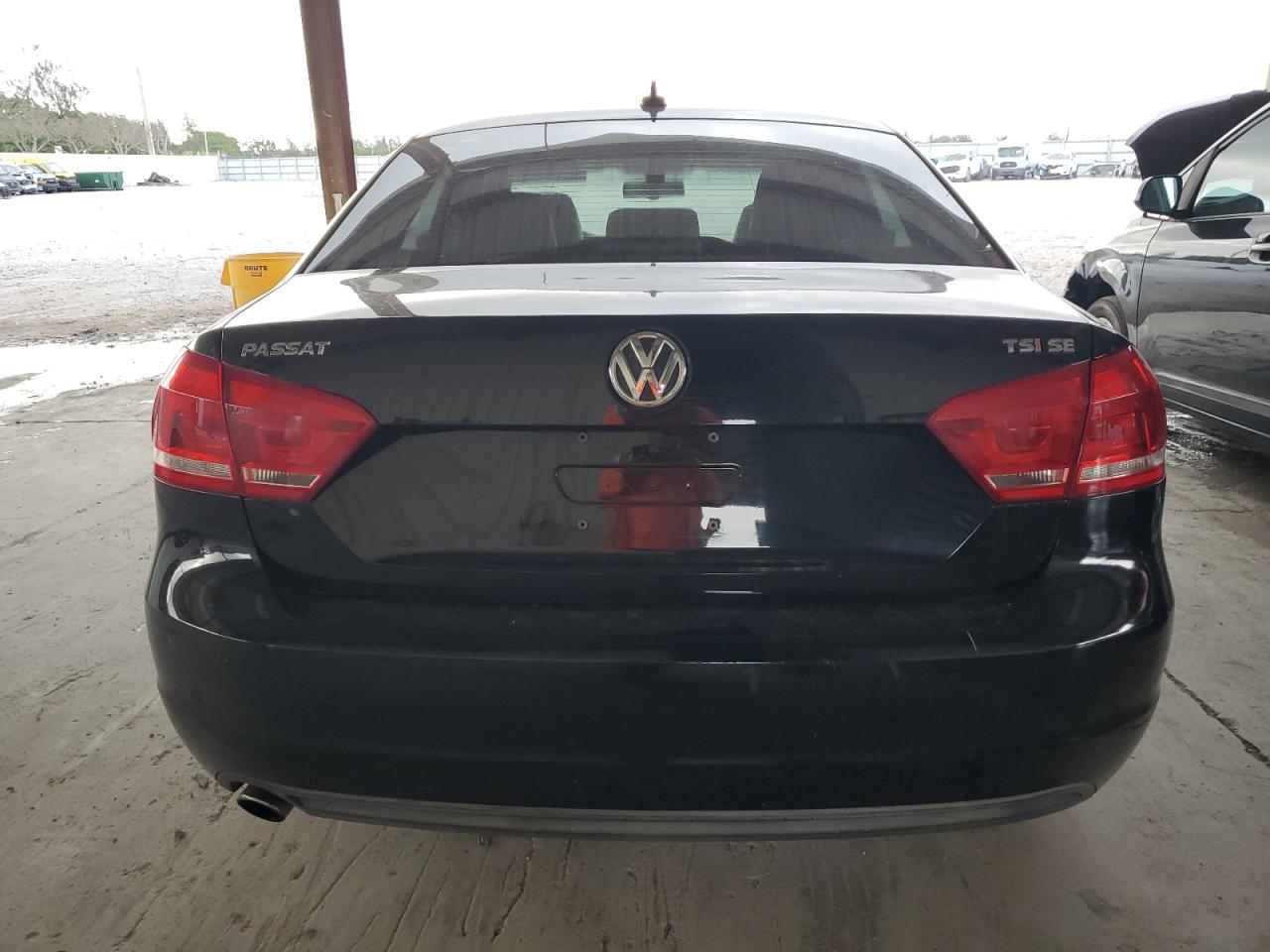 2014 Volkswagen Passat Se vin: 1VWBS7A38EC036705