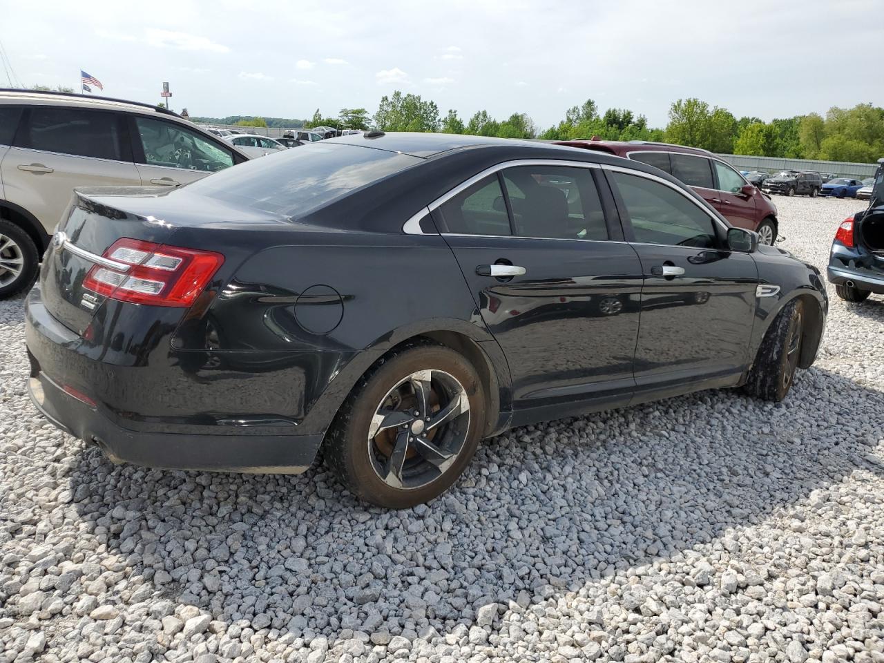 1FAHP2E9XDG174713 2013 Ford Taurus Sel