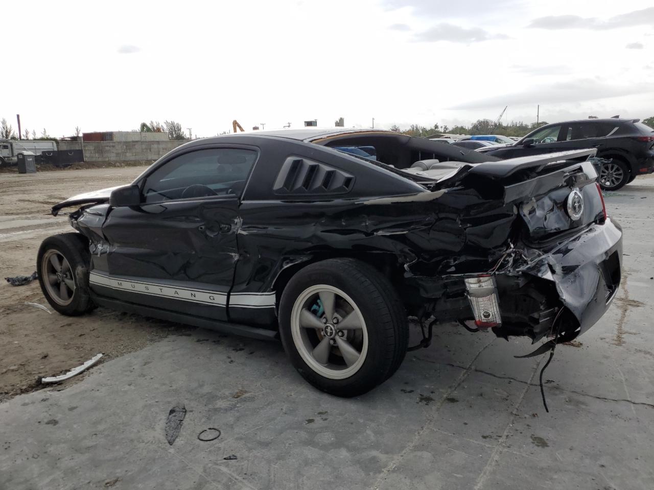 1ZVHT80N765264510 2006 Ford Mustang