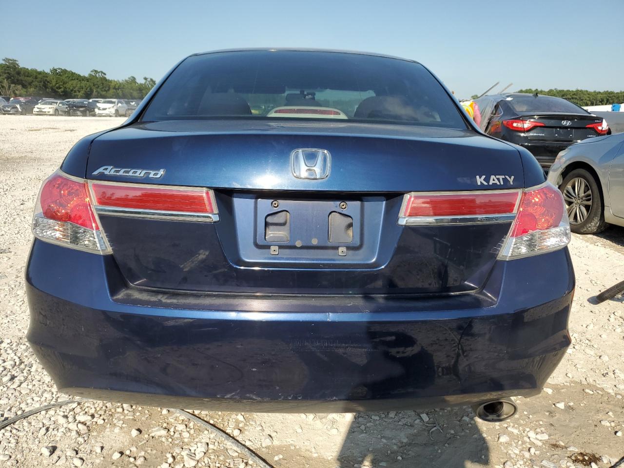 1HGCP2F45BA038420 2011 Honda Accord Lxp