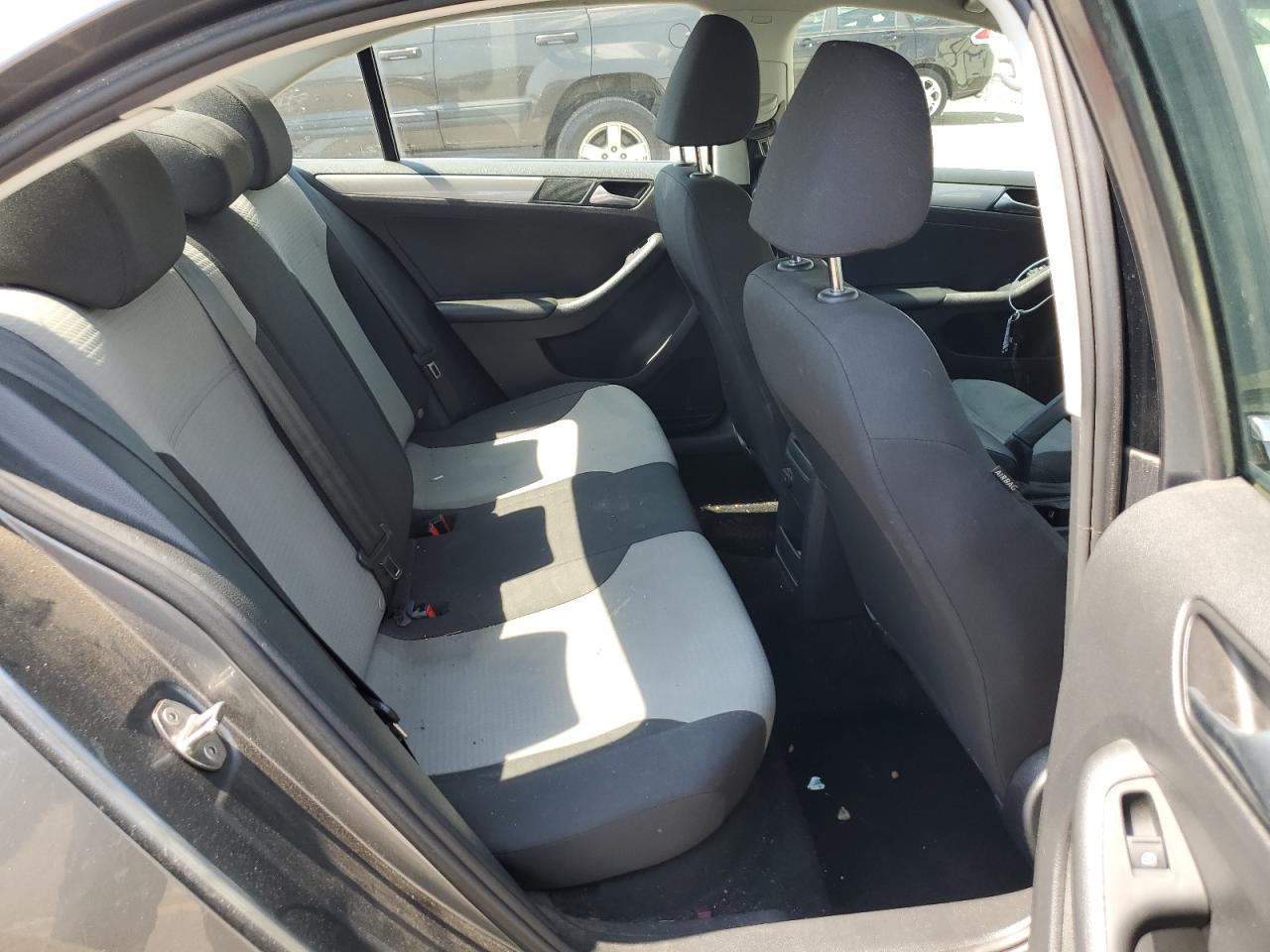 3VW2B7AJ7HM323115 2017 Volkswagen Jetta S