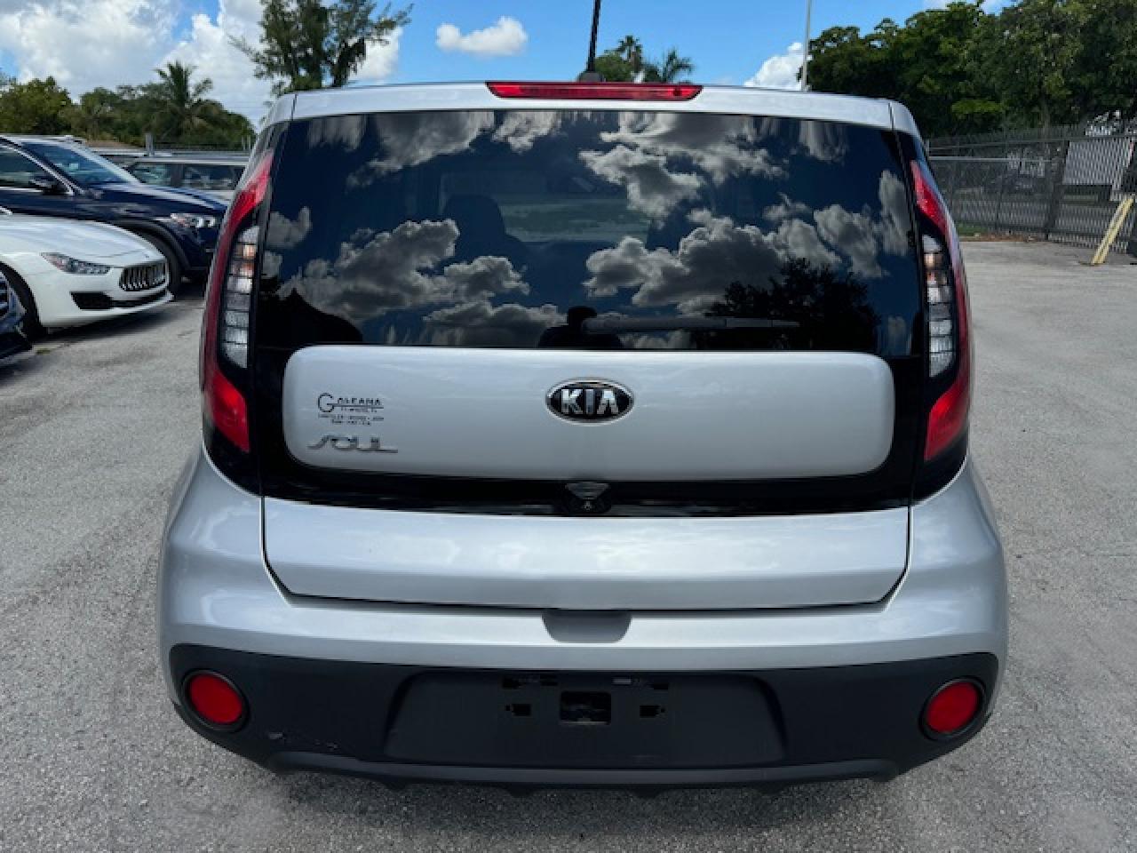 2019 Kia Soul vin: KNDJN2A21K7008085