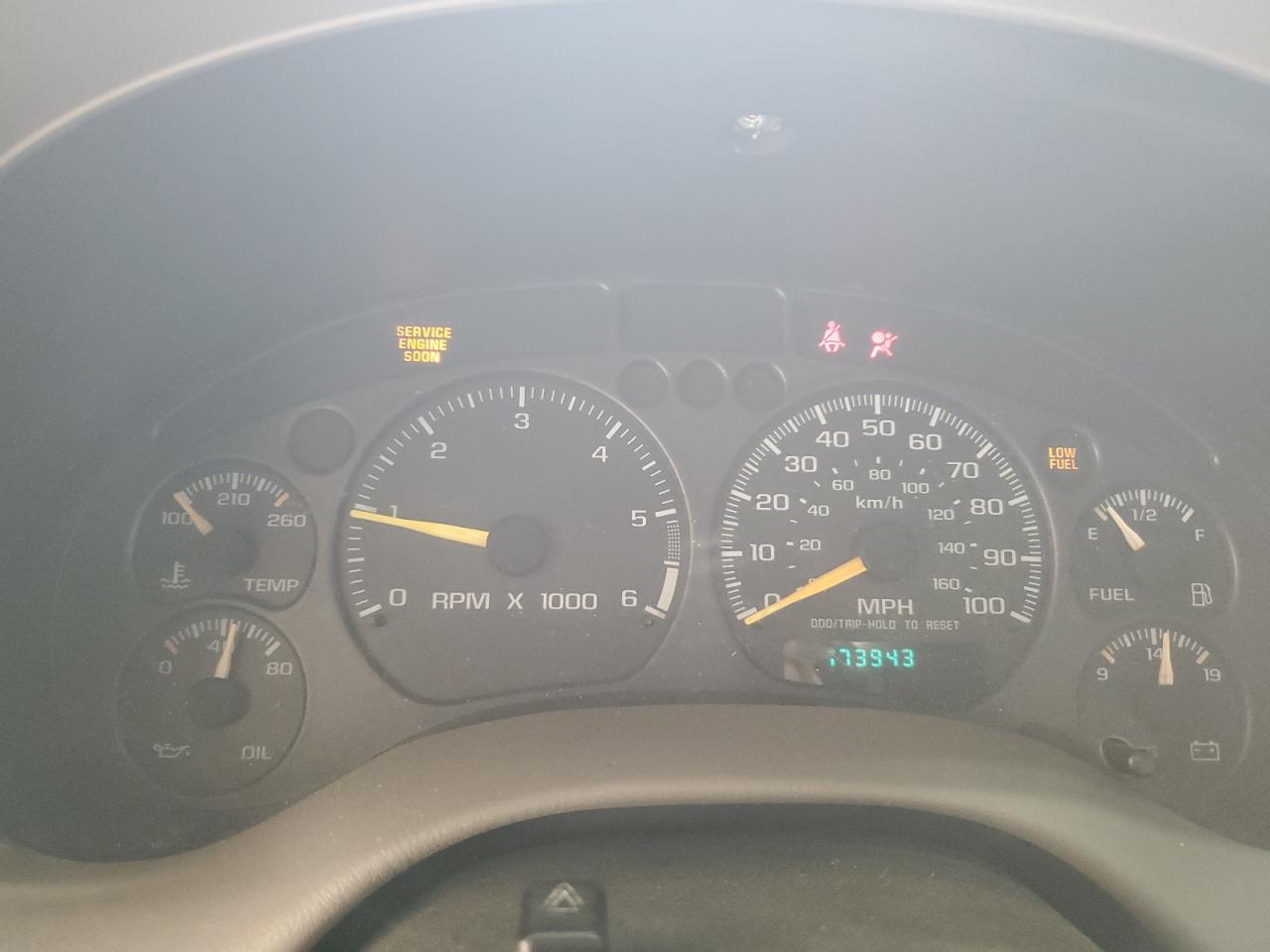 1GKDT13W5Y2304654 2000 GMC Jimmy / Envoy