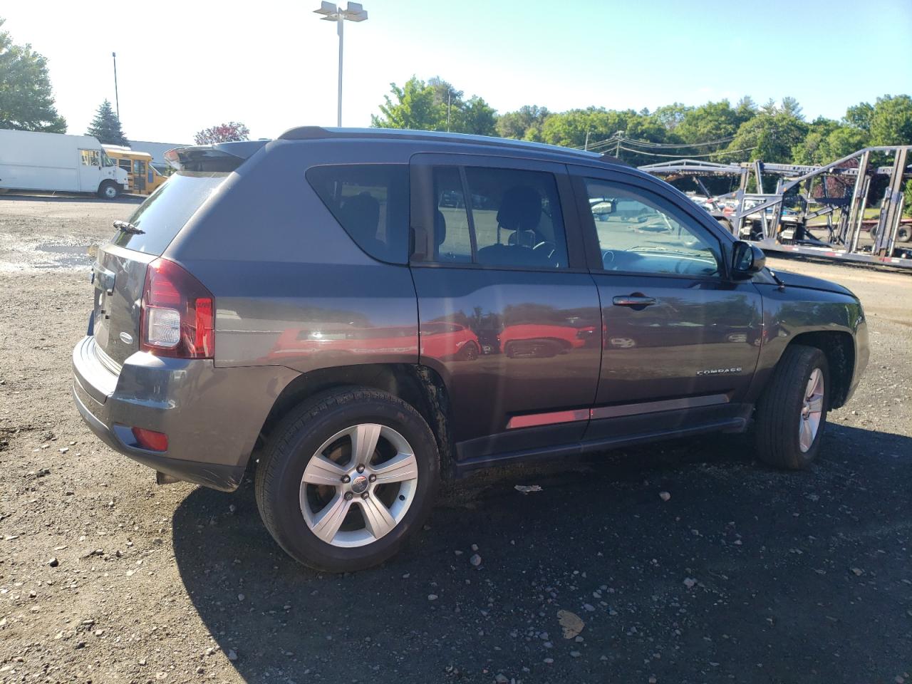 1C4NJDEBXFD163146 2015 Jeep Compass Latitude