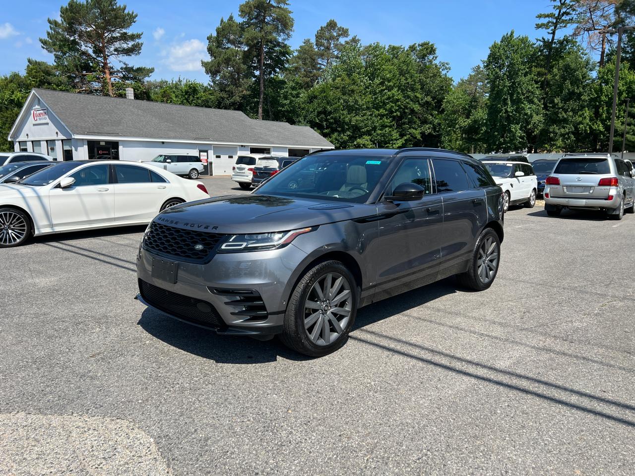 2018 Land Rover Range Rover Velar R-Dynamic Hse vin: SALYM2RX5JA761694