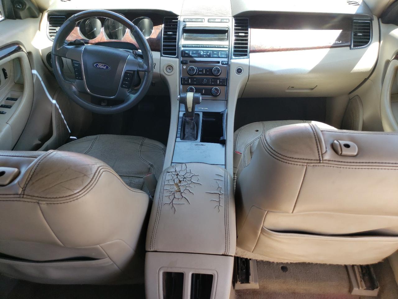 1FAHP2FW8AG169235 2010 Ford Taurus Limited