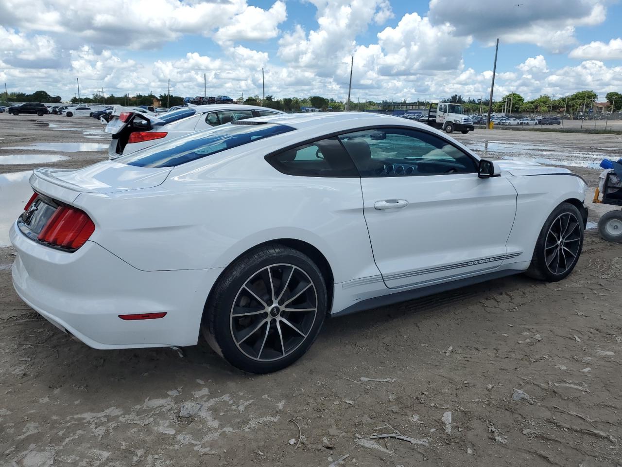 2017 Ford Mustang vin: 1FA6P8TH7H5343284