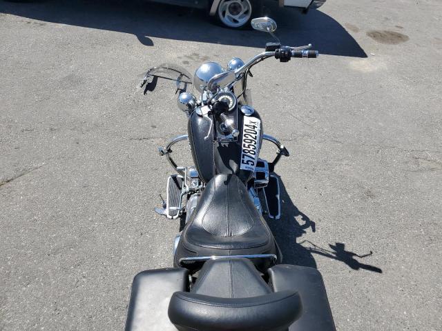 2017 HARLEY-DAVIDSON FLSTN SOFT 1HD1JDV30HB039410