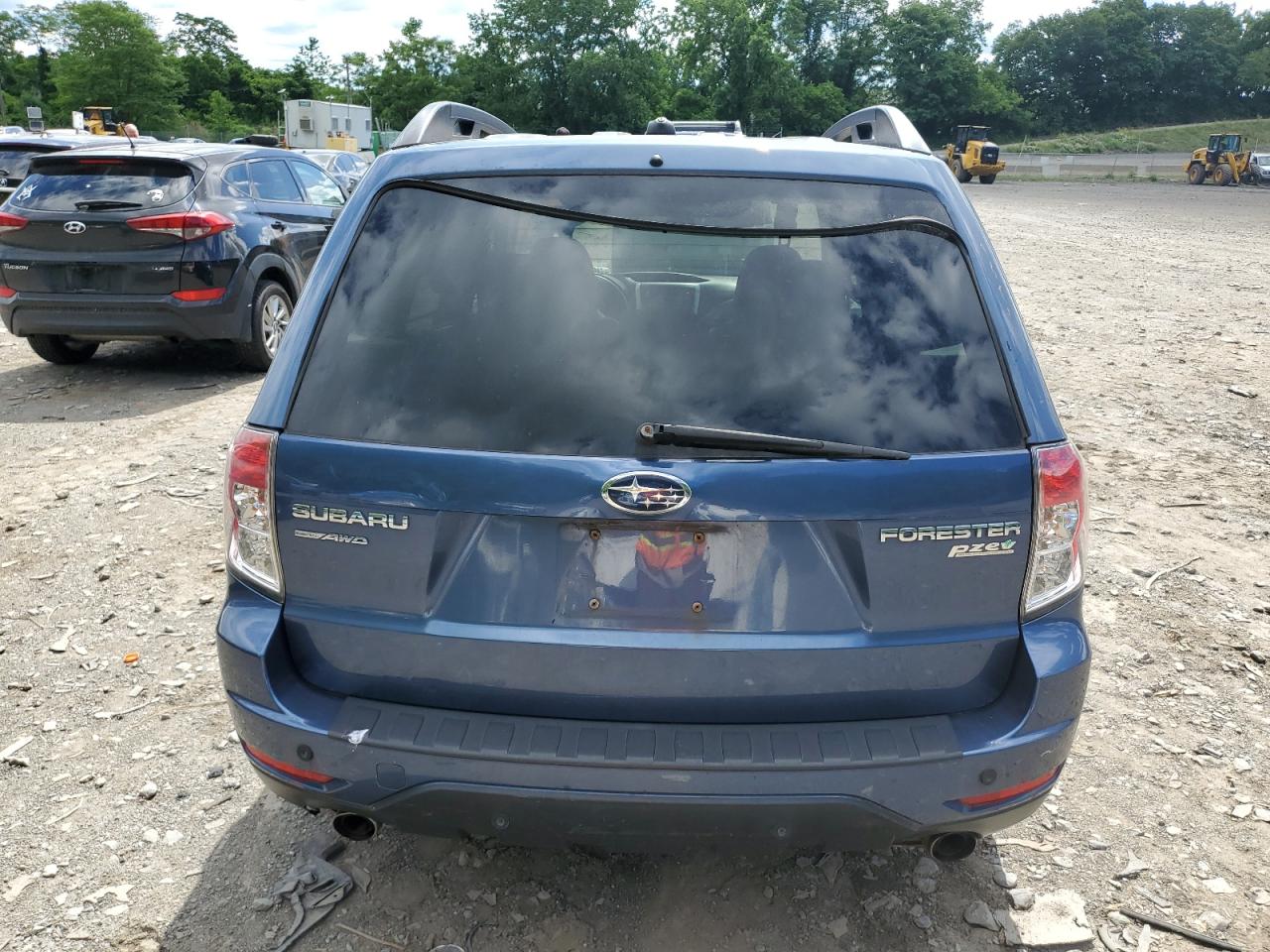 JF2SHAEC0BH712282 2011 Subaru Forester Limited