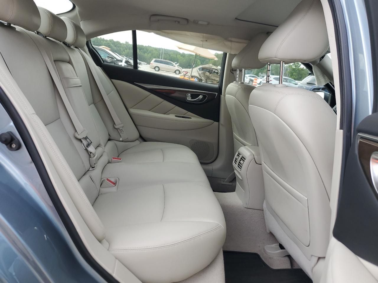 JN1EV7AP5JM360728 2018 Infiniti Q50 Luxe