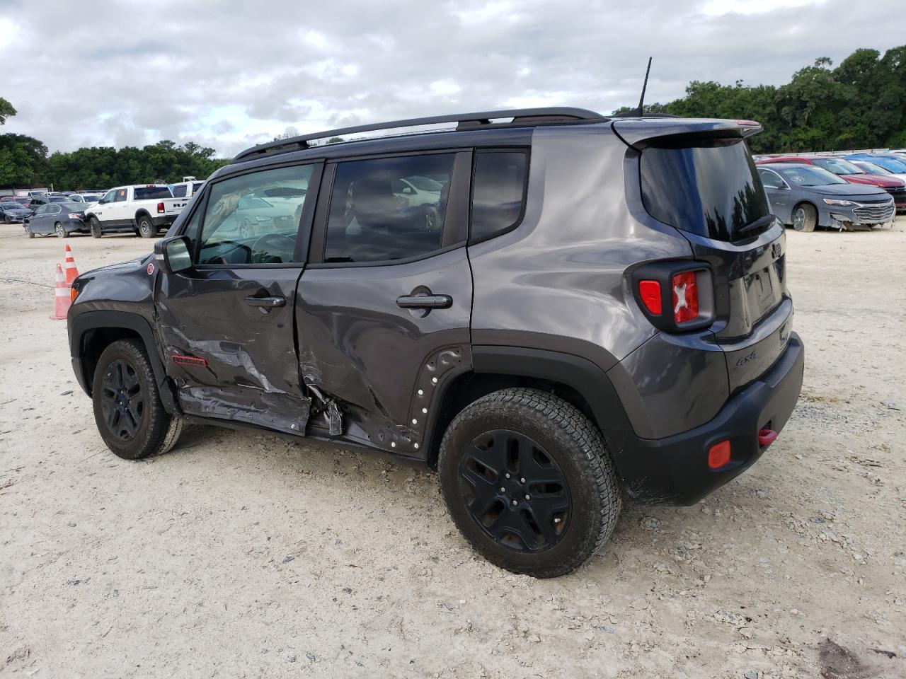 ZACCJBCB3JPH16079 2018 Jeep Renegade Trailhawk