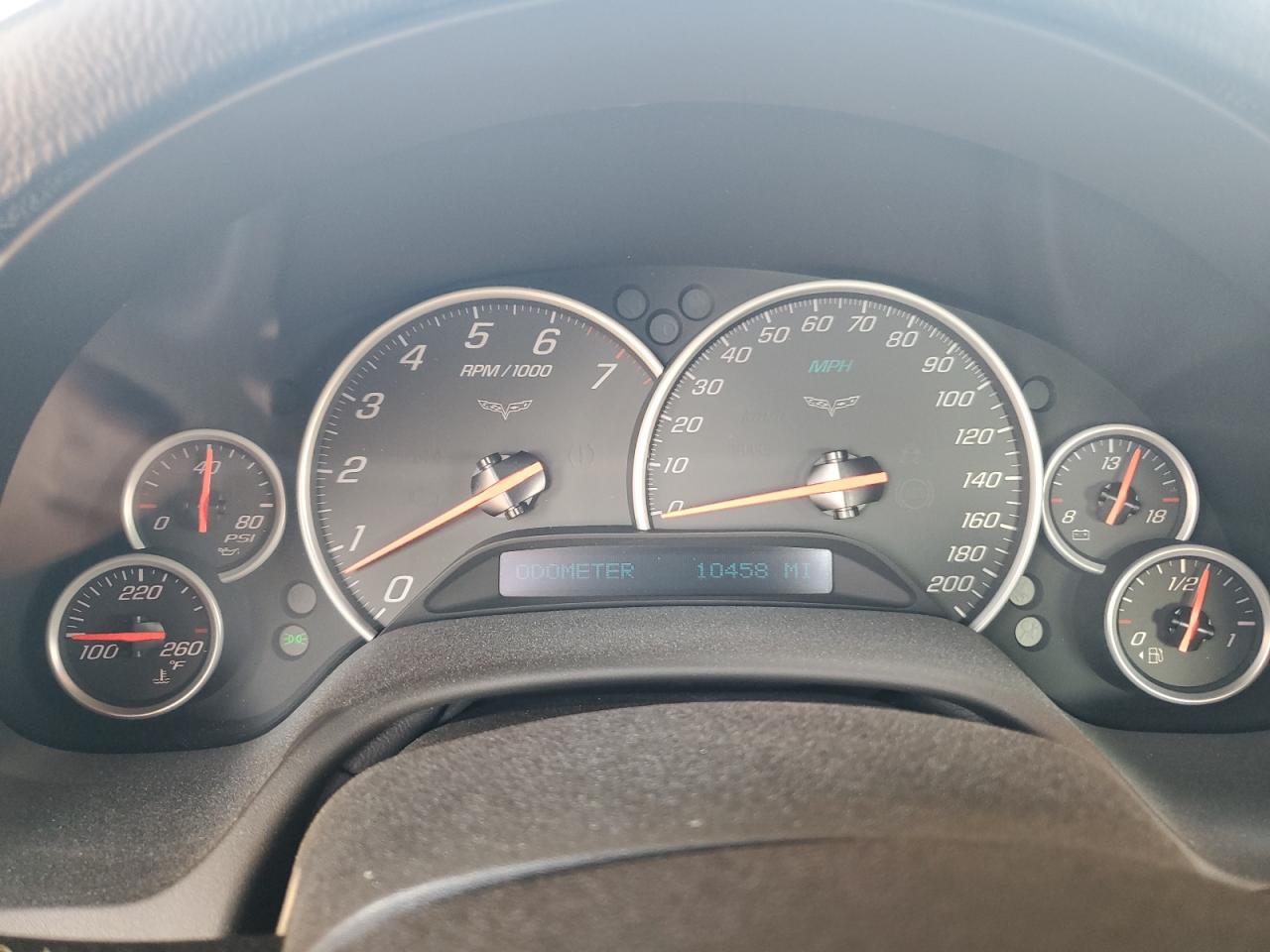 1G1YW2DW2B5109814 2011 Chevrolet Corvette Grand Sport