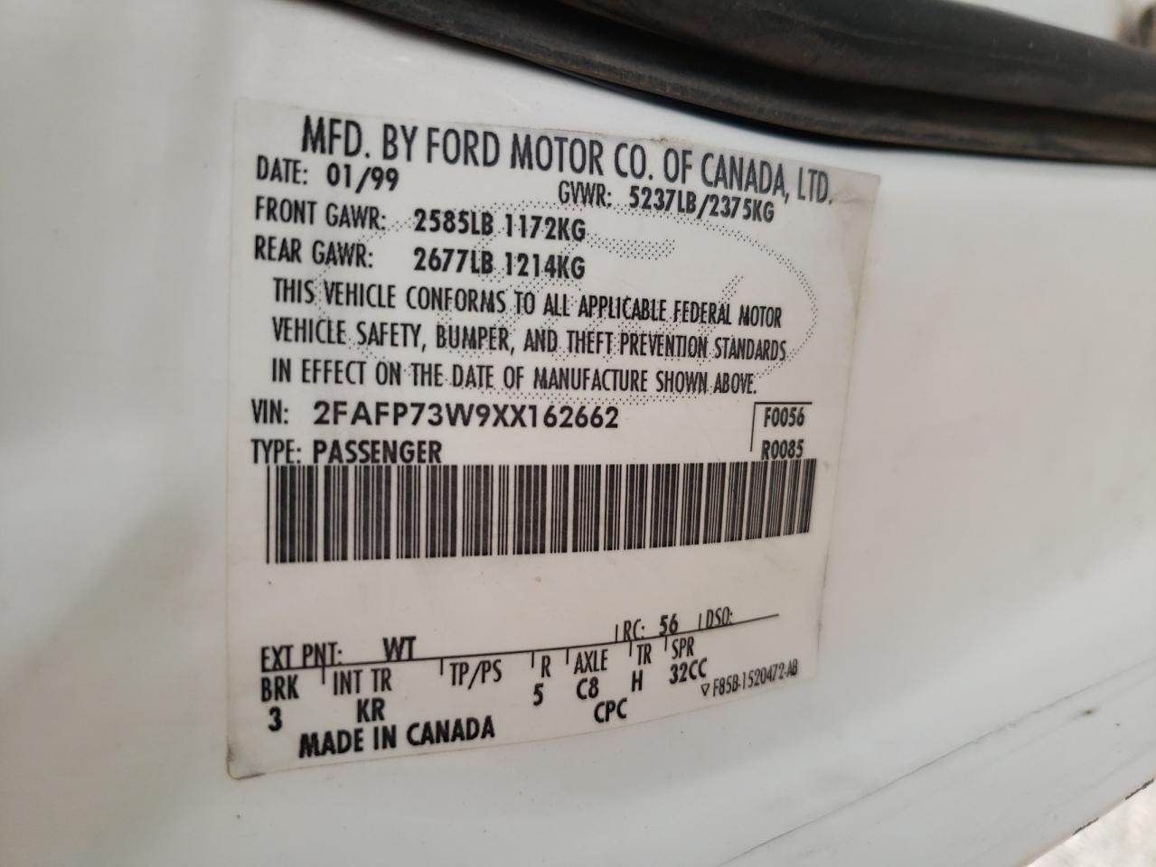 2FAFP73W9XX162662 1999 Ford Crown Victoria