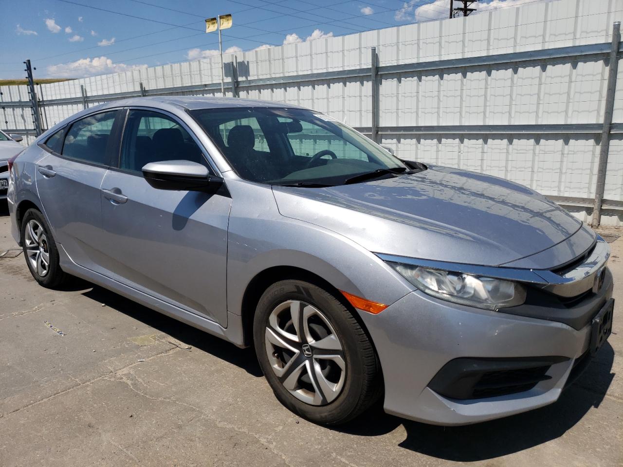 19XFC2F59HE007886 2017 Honda Civic Lx 19XFC2F59HE007886 2017 Honda Civic Lx