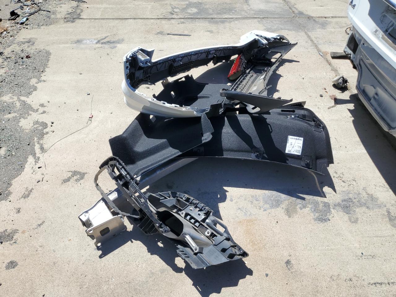 WAUEAAF42NN007686 2022 Audi A4 Premium Plus 45