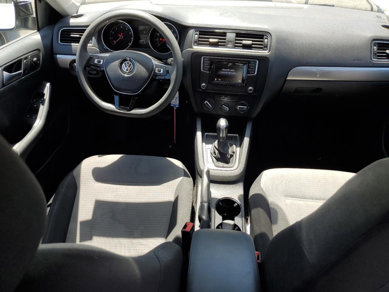 3VW2B7AJ0HM262061 2017 Volkswagen Jetta S