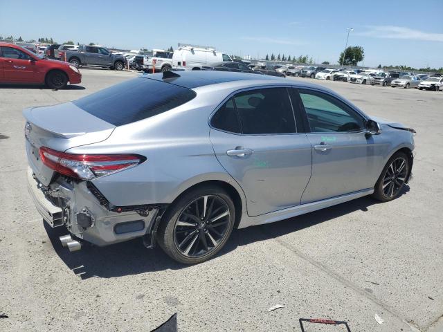 VIN 4T1B61HK6KU182748 2019 Toyota Camry, Xse no.3