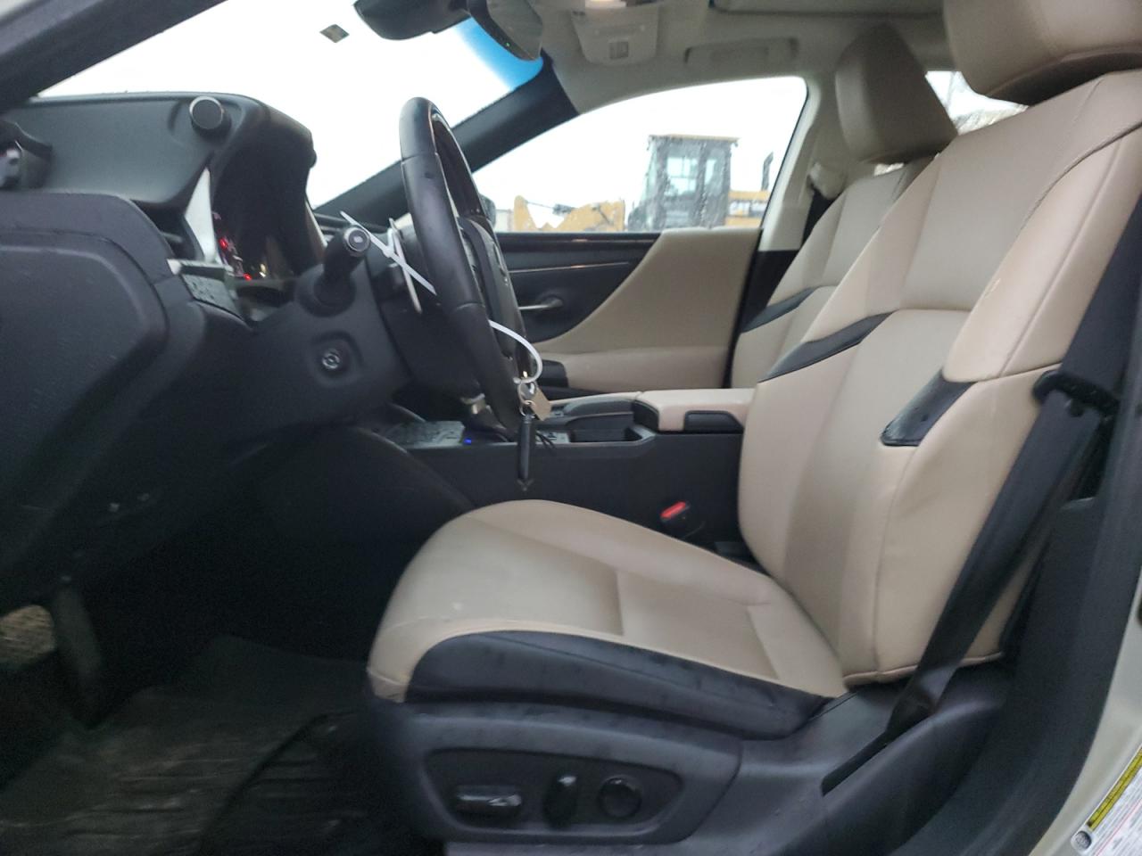 58ABZ1B14KU050572 2019 Lexus Es 350