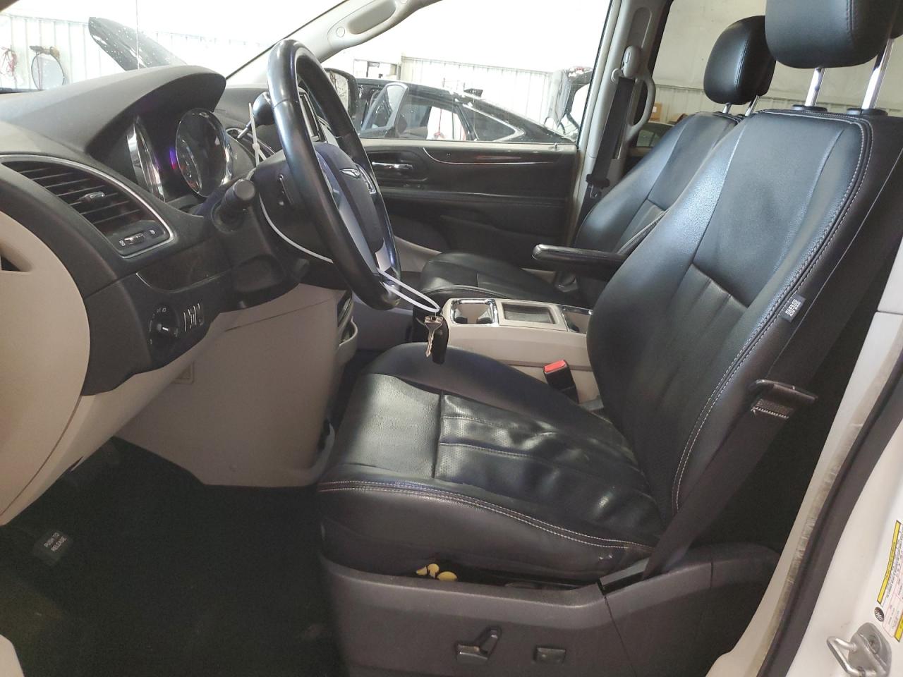 2C4RC1BG4CR361501 2012 Chrysler Town & Country Touring