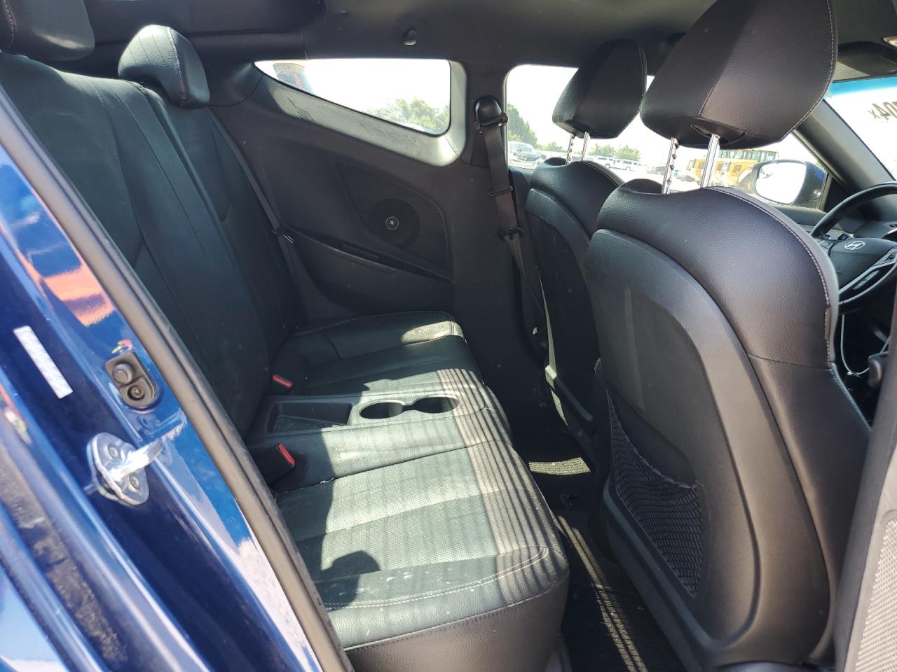 KMHTC6AE3GU256858 2016 Hyundai Veloster Turbo