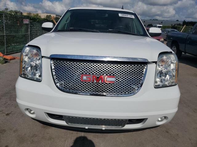 2008 GMC Yukon Denali VIN: 1GKFK63898J153432 Lot: 58668144