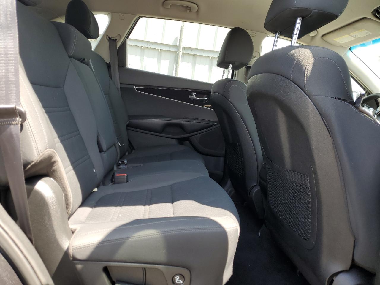 2020 Kia Sorento L vin: 5XYPG4A34LG669526