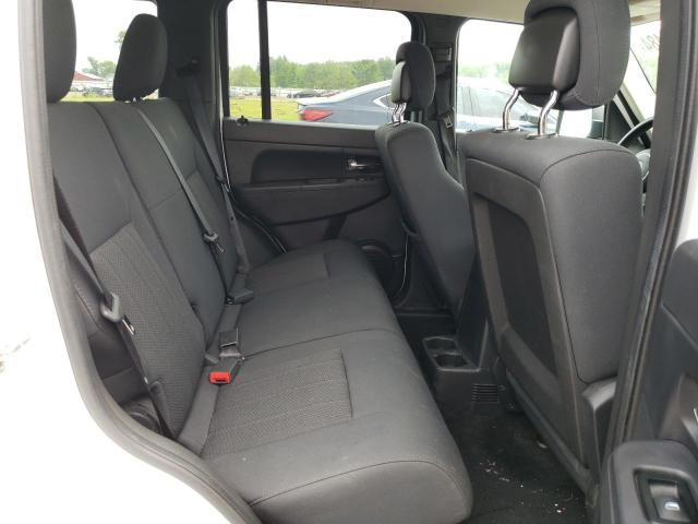1C4PJMAK3CW153637 2012 Jeep Liberty Sport